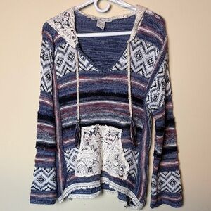 American Rag Blue Knit Hoodie Sweater Lace Trim Size M patchwork boho festival
